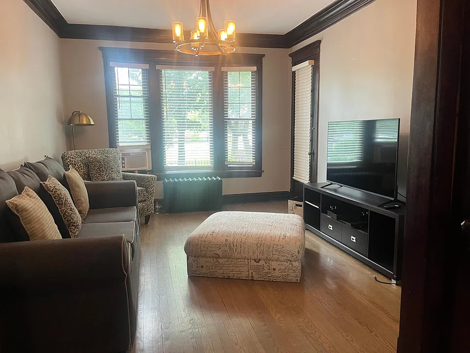 2539 W Logan Blvd #1