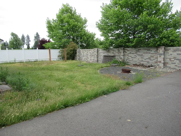 6700 N Harris Hawk Ln — Photo 3