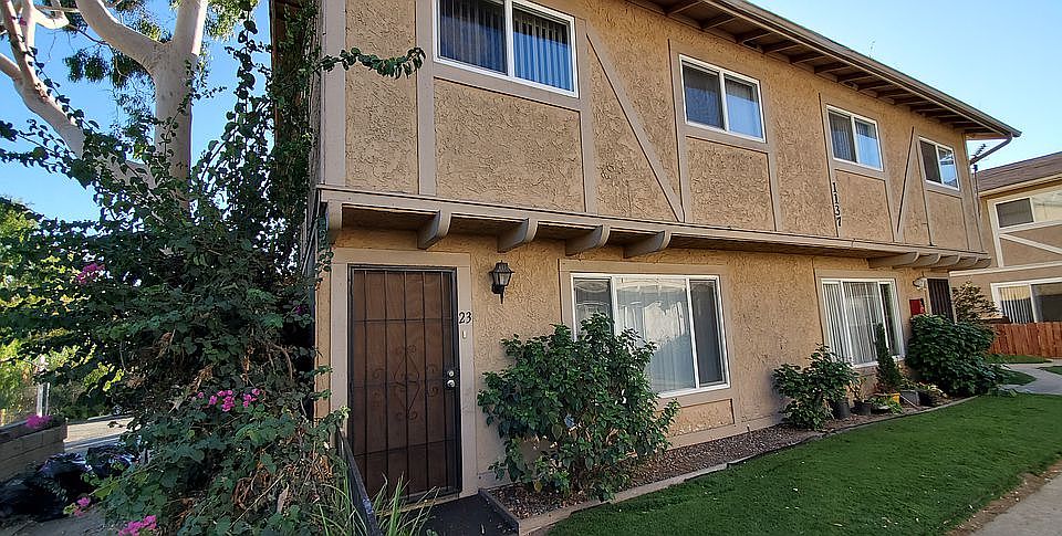1st image of 1137 S 41st St Unit 23