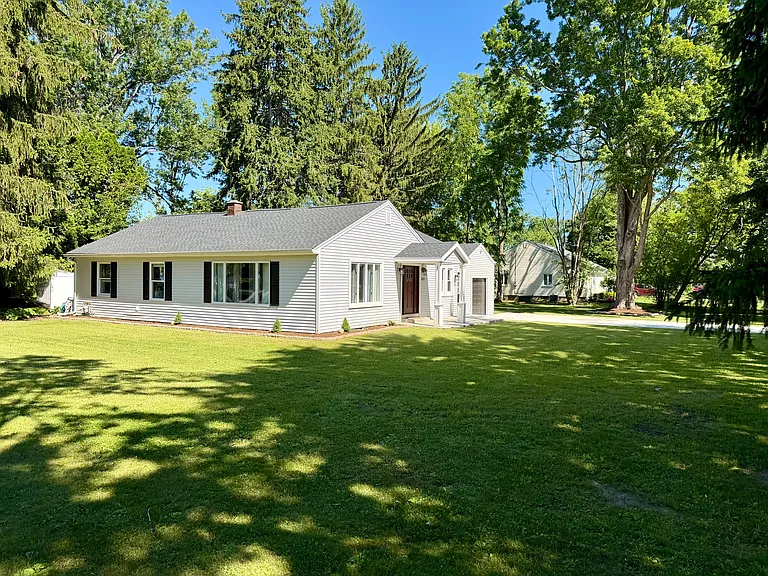 6212 New Taylor Rd — Photo 4