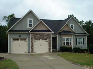 214 Carriage Creek Dr, Smithfield, NC 27577