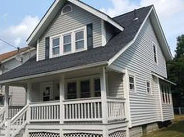 643 Gridley St, Akron, OH 44306