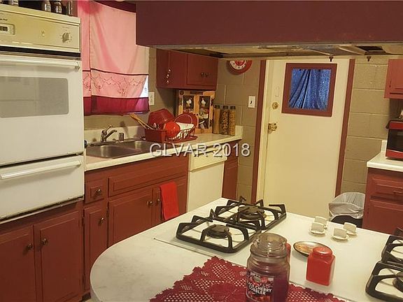 4th image of 2317 Palora Ave