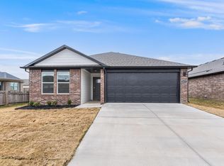 4611 W Barhem Dr, Fayetteville, AR 72704