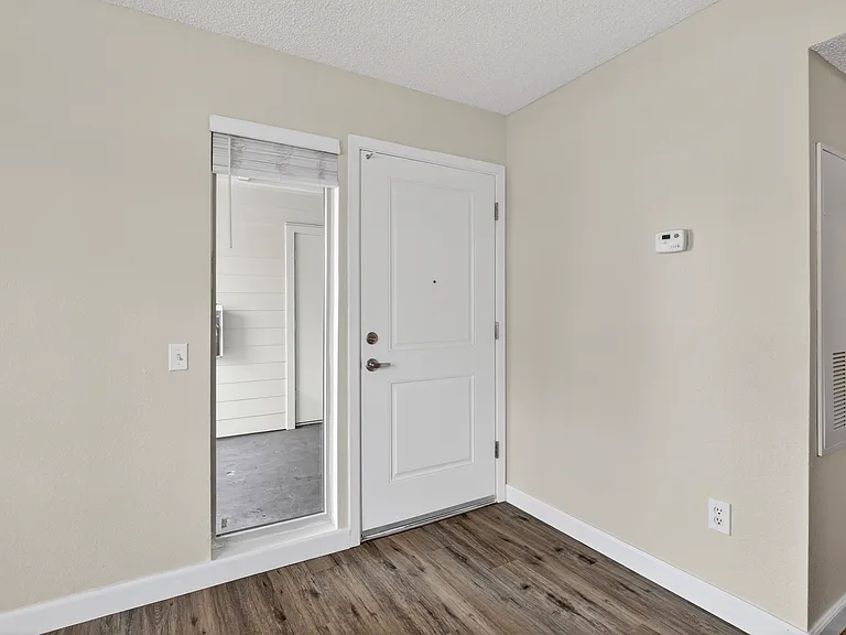 Spring Meadows Apartments — Photo 19