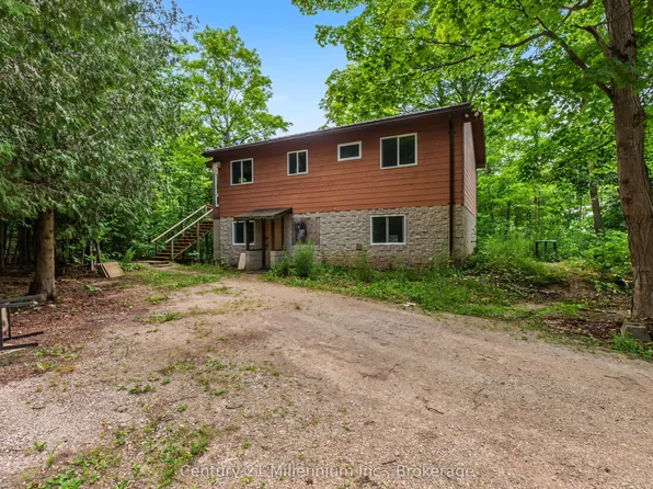 29 Barnetts Dr, Northern Bruce Peninsula, ON N0H 1Z0