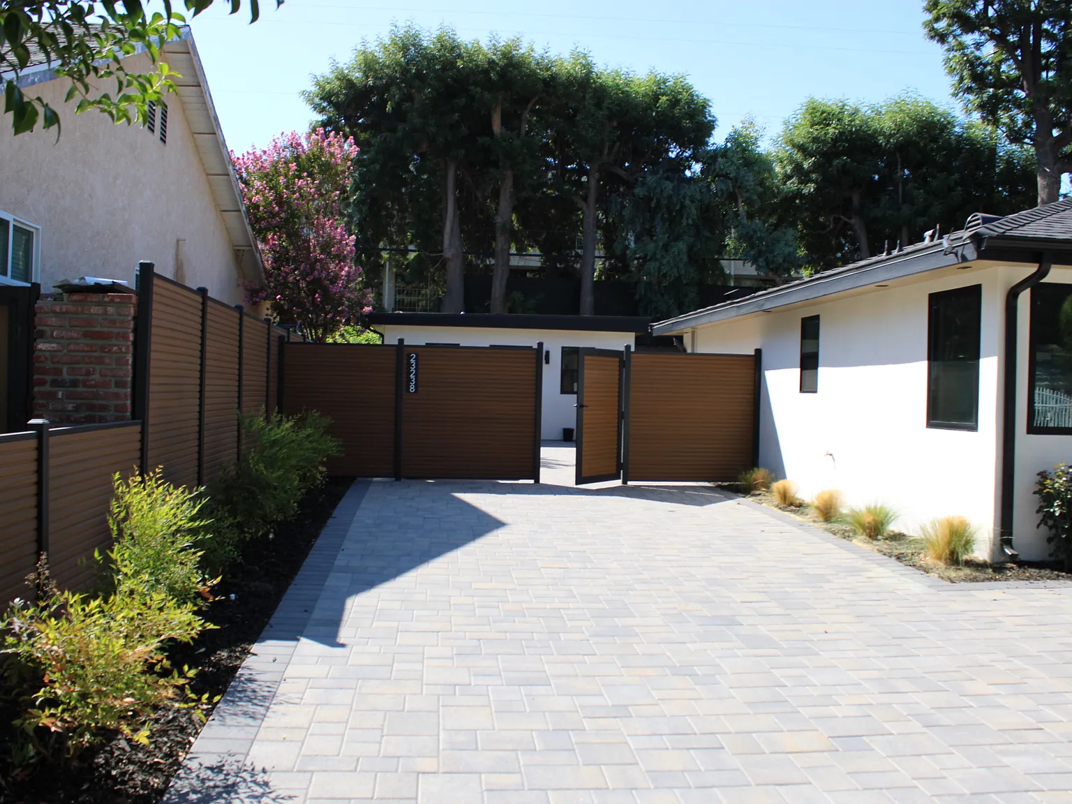 Studio, 500 sqft, $2,650 — Photo 4