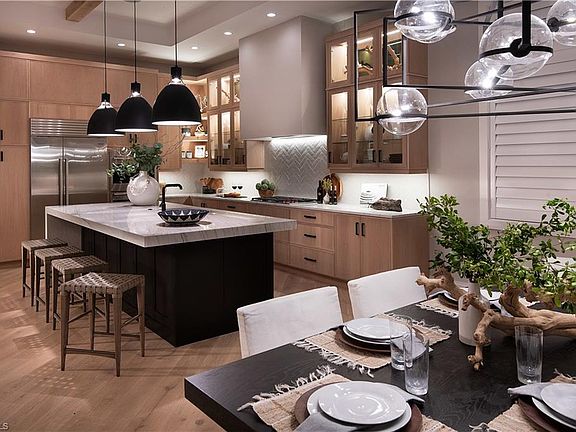 5th image of 16642 Isola Bella Ln