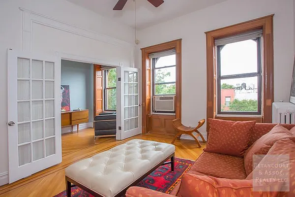 Sold by Betancourt & Associates Realty LLC | media 10