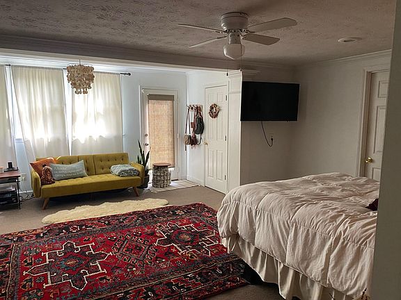 2nd image of 2607 Stoland Dr