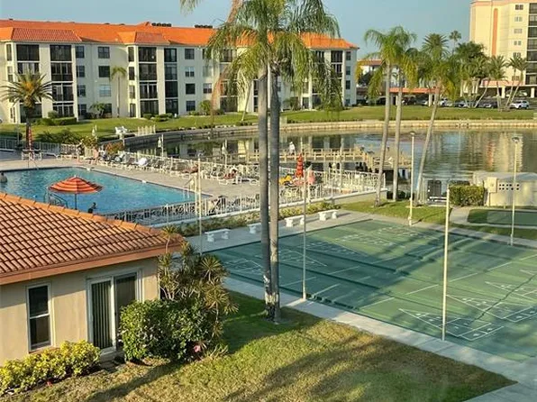 19029 Us Highway 19 N #N-7-23, Clearwater, FL 33764