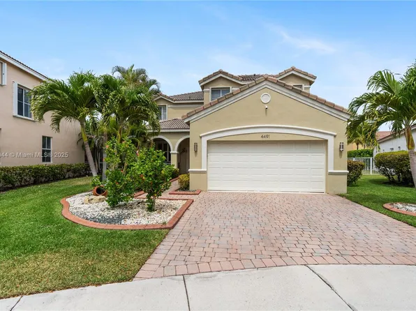 4491 Foxtail Ln, Weston, FL 33331