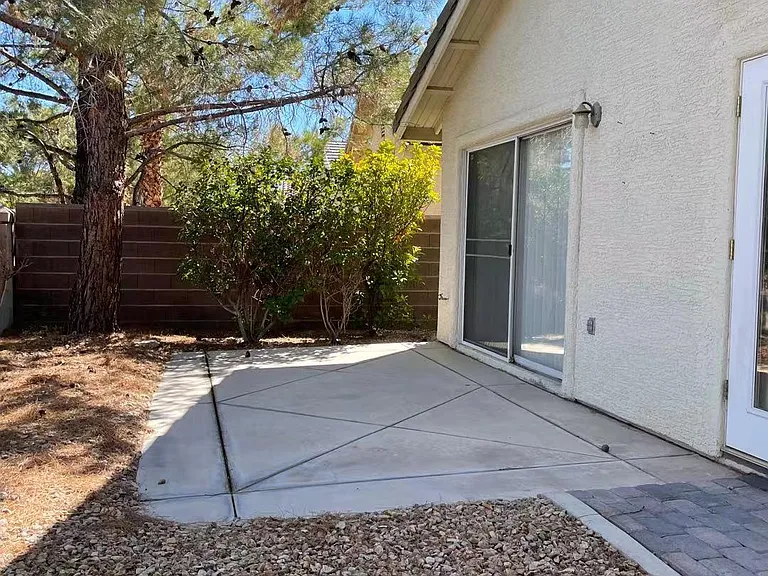 9316 Canalino Dr — Photo 8