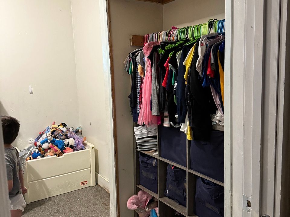 2nd image of 12 Morton Ct #2