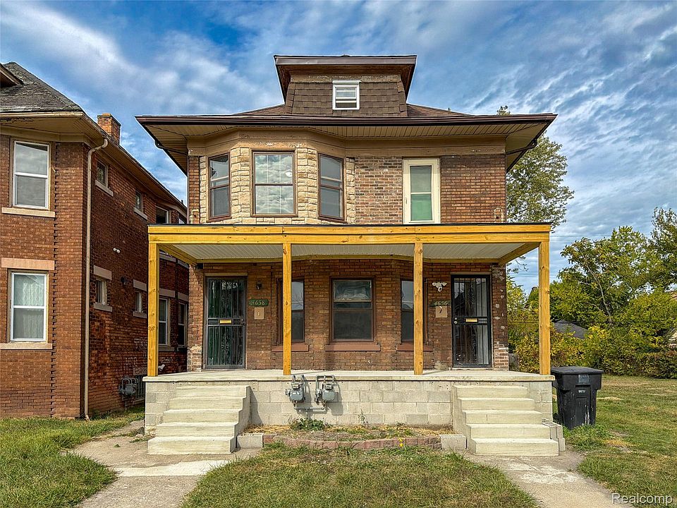1st image of 4656 Vancouver St