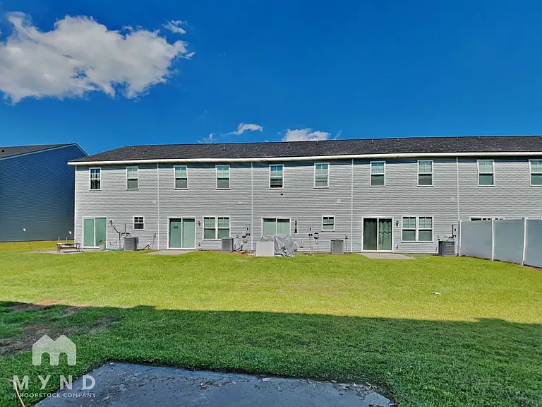9 Cardinal Ct — Photo 25