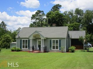 504 S College St, Twin City, GA 30471