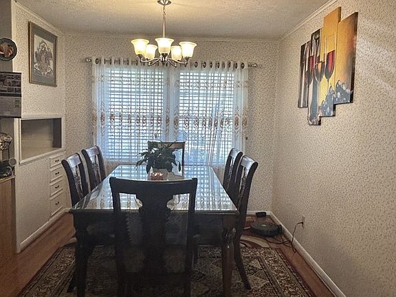 4th image of 1503 Lomond Dr