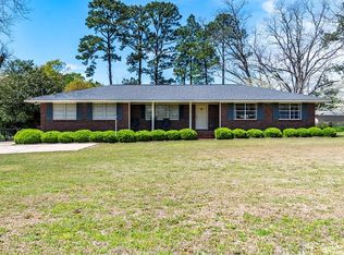 186 Walnut Ave S, Leesburg, GA 31763