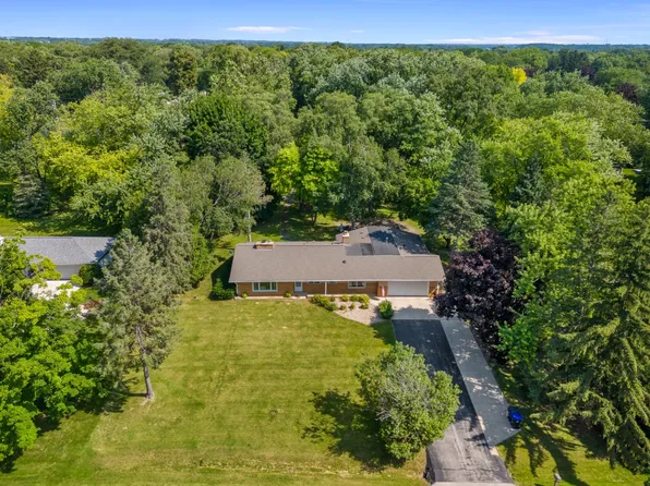 7830 West Sunnyvale ROAD, Mequon, WI 53097