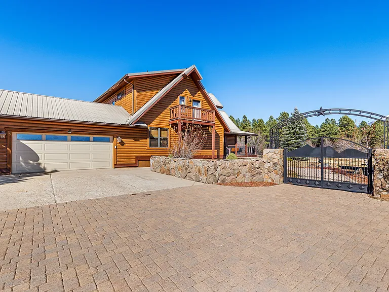 8950 W Antoinette Way — Photo 77
