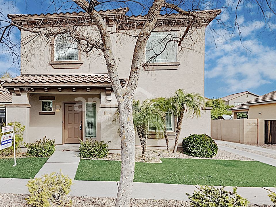 1st image of 942 E Waterview Pl