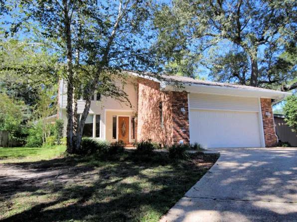 2317 Canal Dr, Niceville, FL 32578