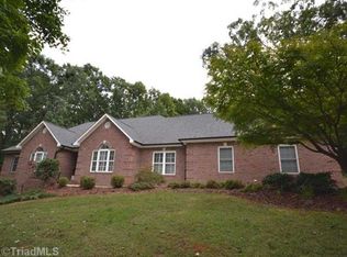 1505 Canterbury Trl, Asheboro, NC 27205