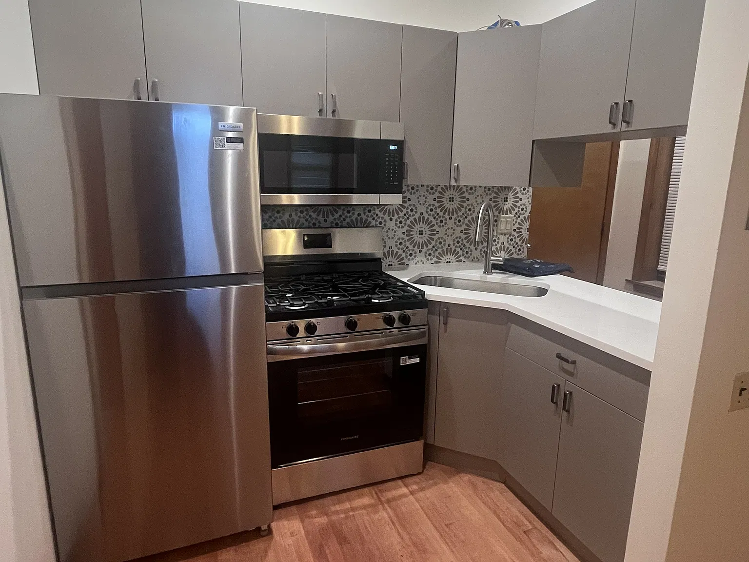 1 bed, $1,600 — Photo 2