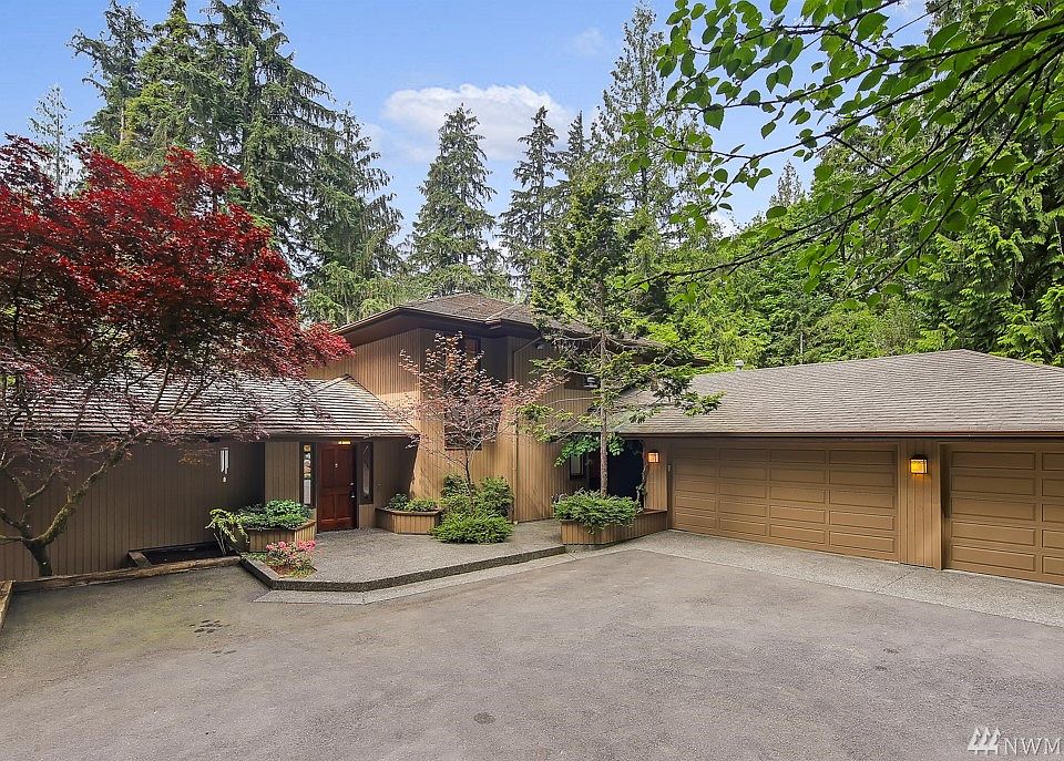 1st image of 18115 214th Ave NE
