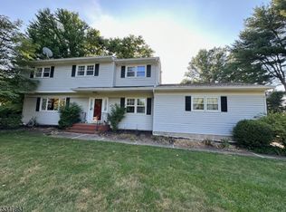 382 Burnt Hill Rd, Skillman, NJ 08558