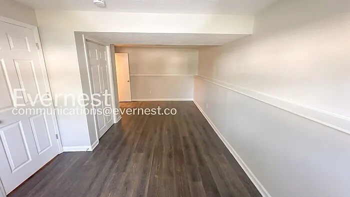 2865 Chatsworth Way — Photo 14