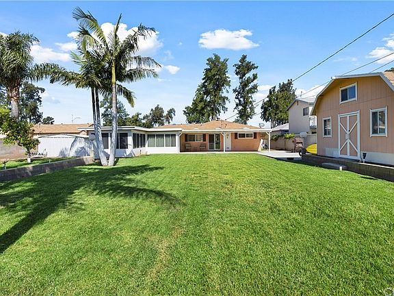 3rd image of 825 Paseo Grande