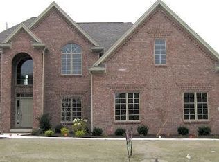 7849 Honeysuckle Dr, Maumee, OH