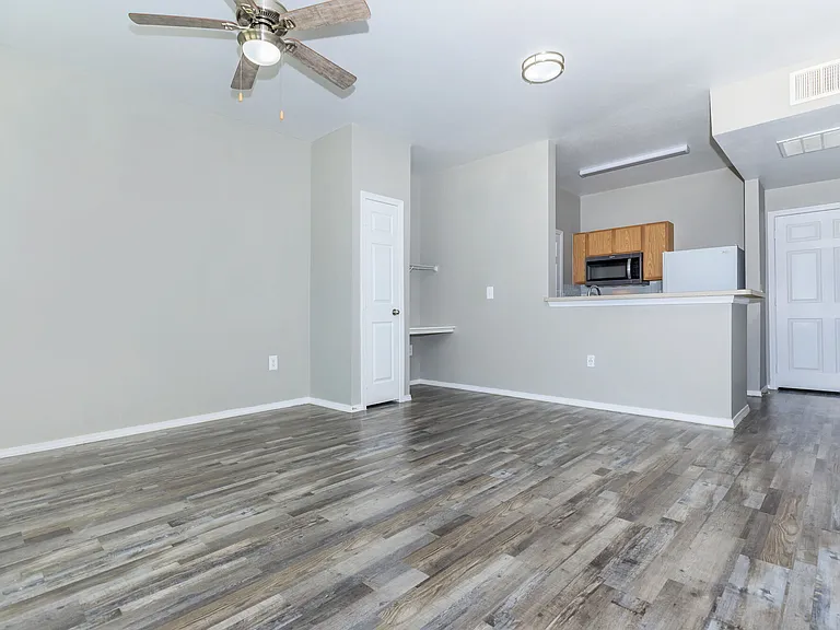 Burkburnett Residences — Photo 7