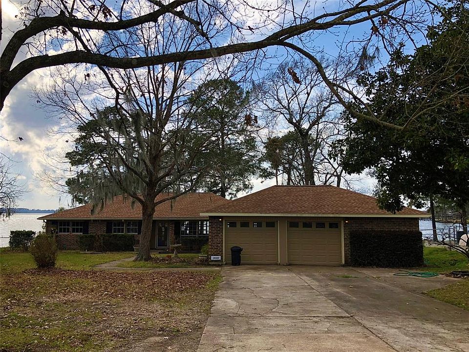 1st image of 18327 Shoreline Dr