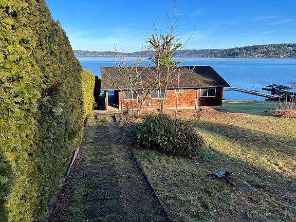 3rd image of 17456 SE 40th Pl