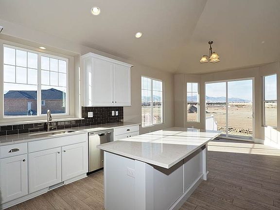 5th image of 3828 W Red Sands Road