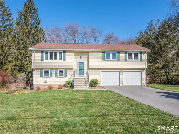 115 Heywood Dr, Glastonbury, CT 06033