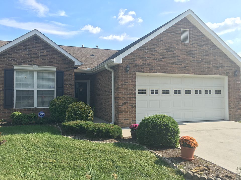 1st image of 3220 Misty Hill Way