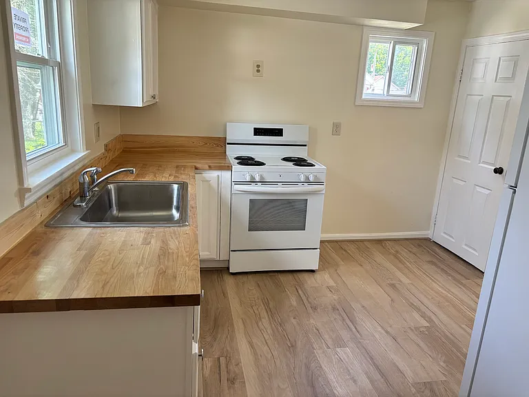 114 Matta Ave — Photo 9