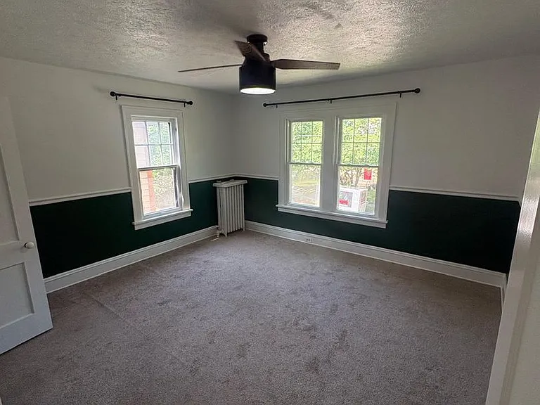 2561 S Taylor Rd — Photo 28