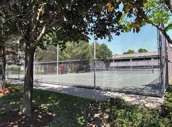 4th image of 4205 Shipp Dr Unit 406