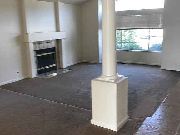 5th image of 690 Natalie Dr