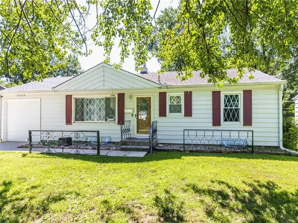 9009 E 74th Ter, Raytown, MO 64133