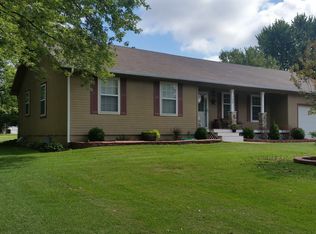 108 Westwood Ave, Windsor, MO 65360