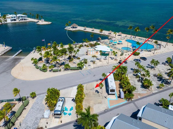 701 Spanish Main Dr #302, Cudjoe Key, FL 33042