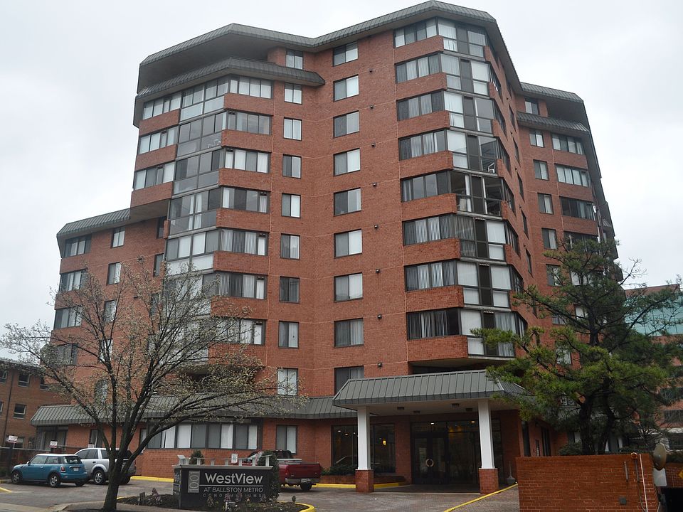 1st image of 1001 N Vermont St APT 101