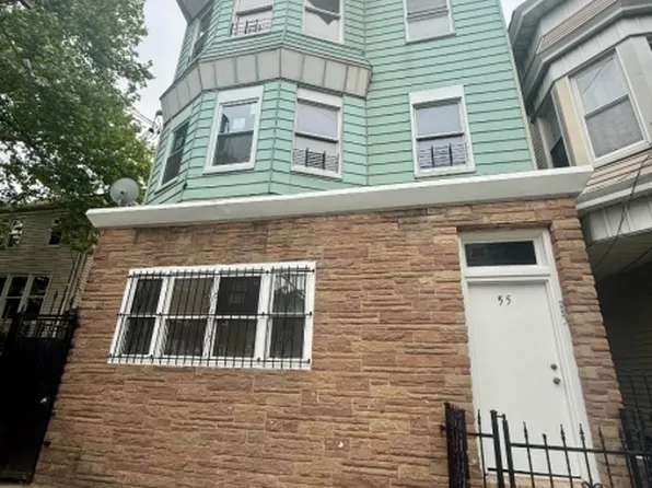 55 Hawkins St, Newark City, NJ 07105