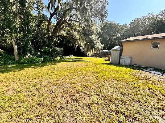 850 Chapin St — Photo 7